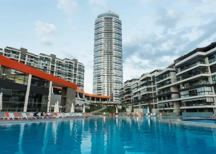 Lux Residance 40Th Floor, Sound System, 65 Inch Tv